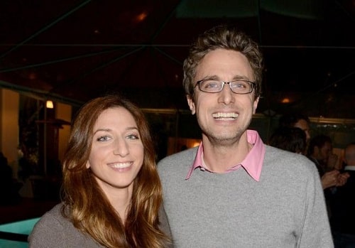 A picture of Chelsea Peretti with her brother Jonah Peretti.